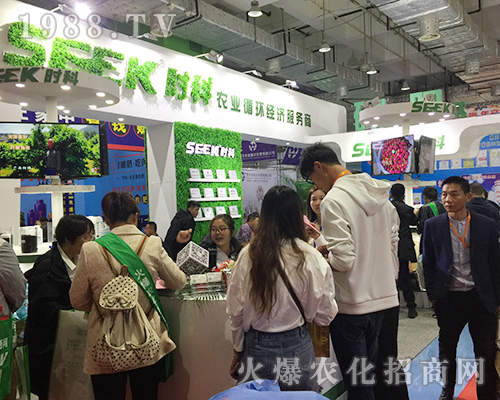 �r������1